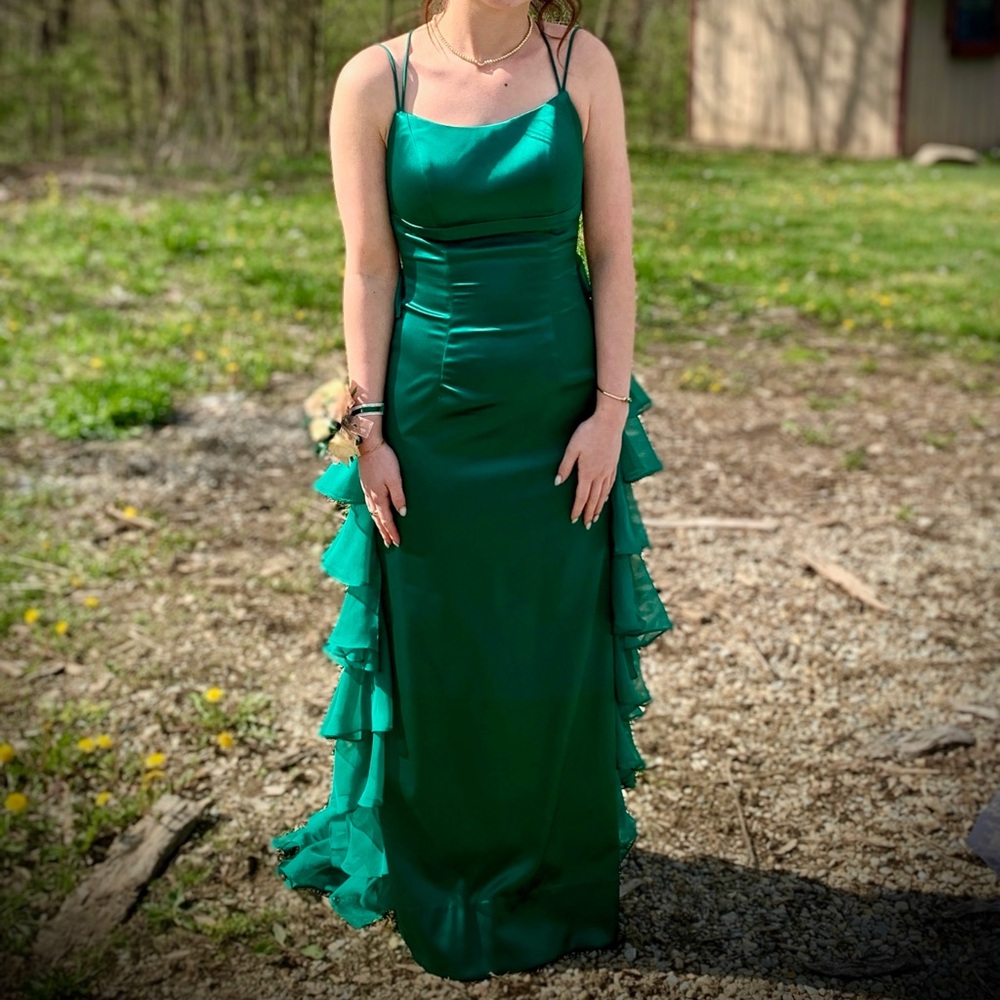 Elegant Green Evening Gown